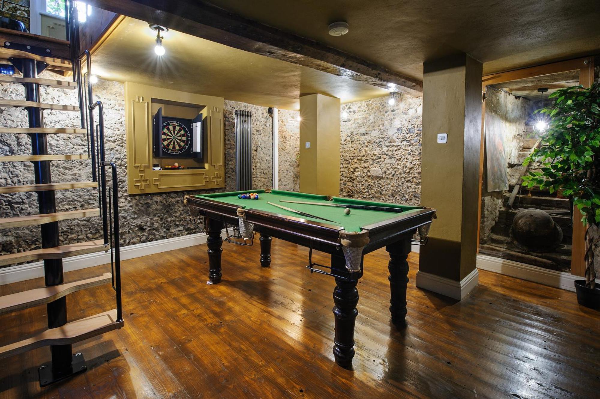 Huge Deluxe 600 Year Old Essex Manor, Hot Tub, Cinema Room, Sky Tv Saffron Walden Buitenkant foto