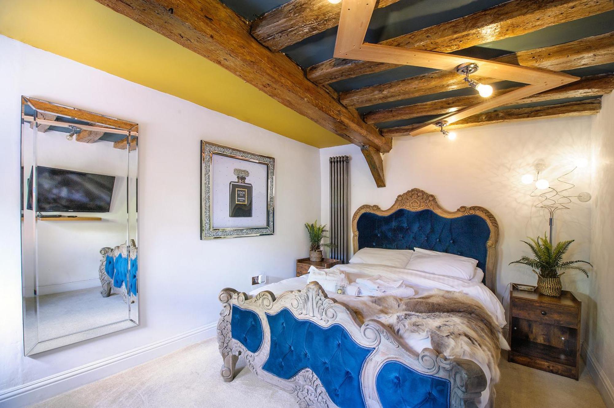 Huge Deluxe 600 Year Old Essex Manor, Hot Tub, Cinema Room, Sky Tv Saffron Walden Buitenkant foto