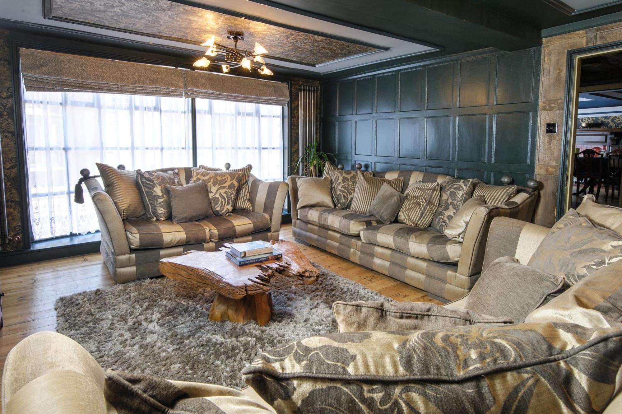 Huge Deluxe 600 Year Old Essex Manor, Hot Tub, Cinema Room, Sky Tv Saffron Walden Buitenkant foto