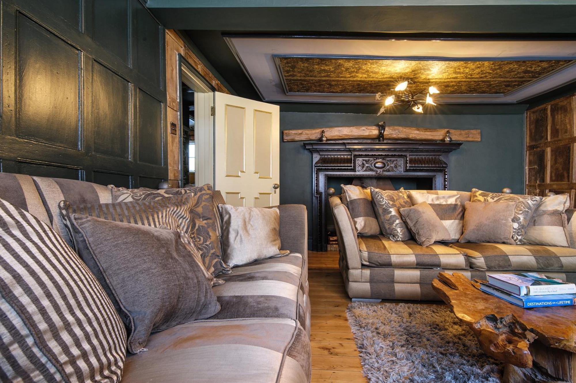 Huge Deluxe 600 Year Old Essex Manor, Hot Tub, Cinema Room, Sky Tv Saffron Walden Buitenkant foto