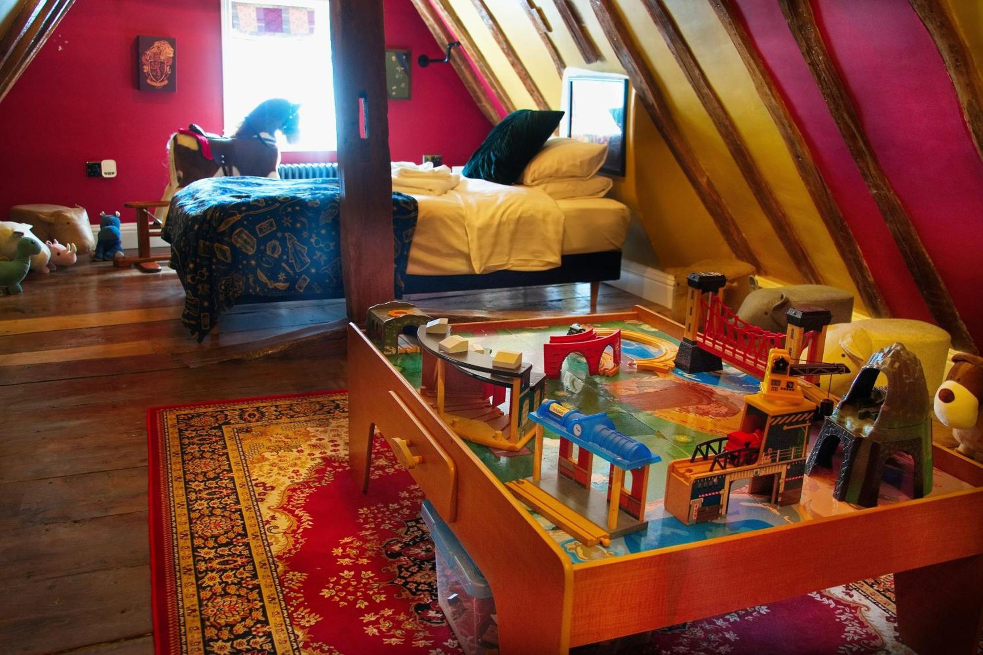 Huge Deluxe 600 Year Old Essex Manor, Hot Tub, Cinema Room, Sky Tv Saffron Walden Buitenkant foto