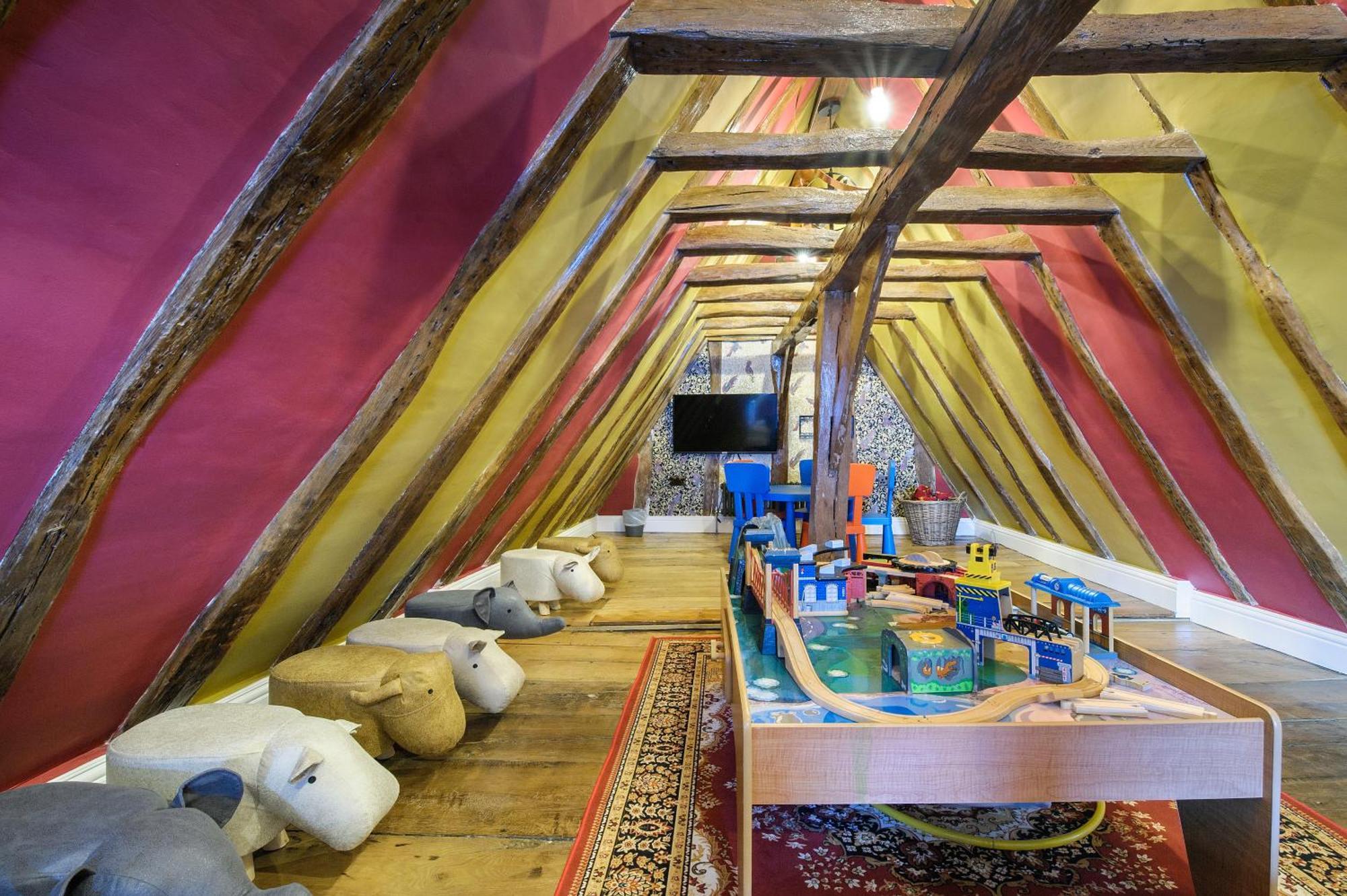 Huge Deluxe 600 Year Old Essex Manor, Hot Tub, Cinema Room, Sky Tv Saffron Walden Buitenkant foto