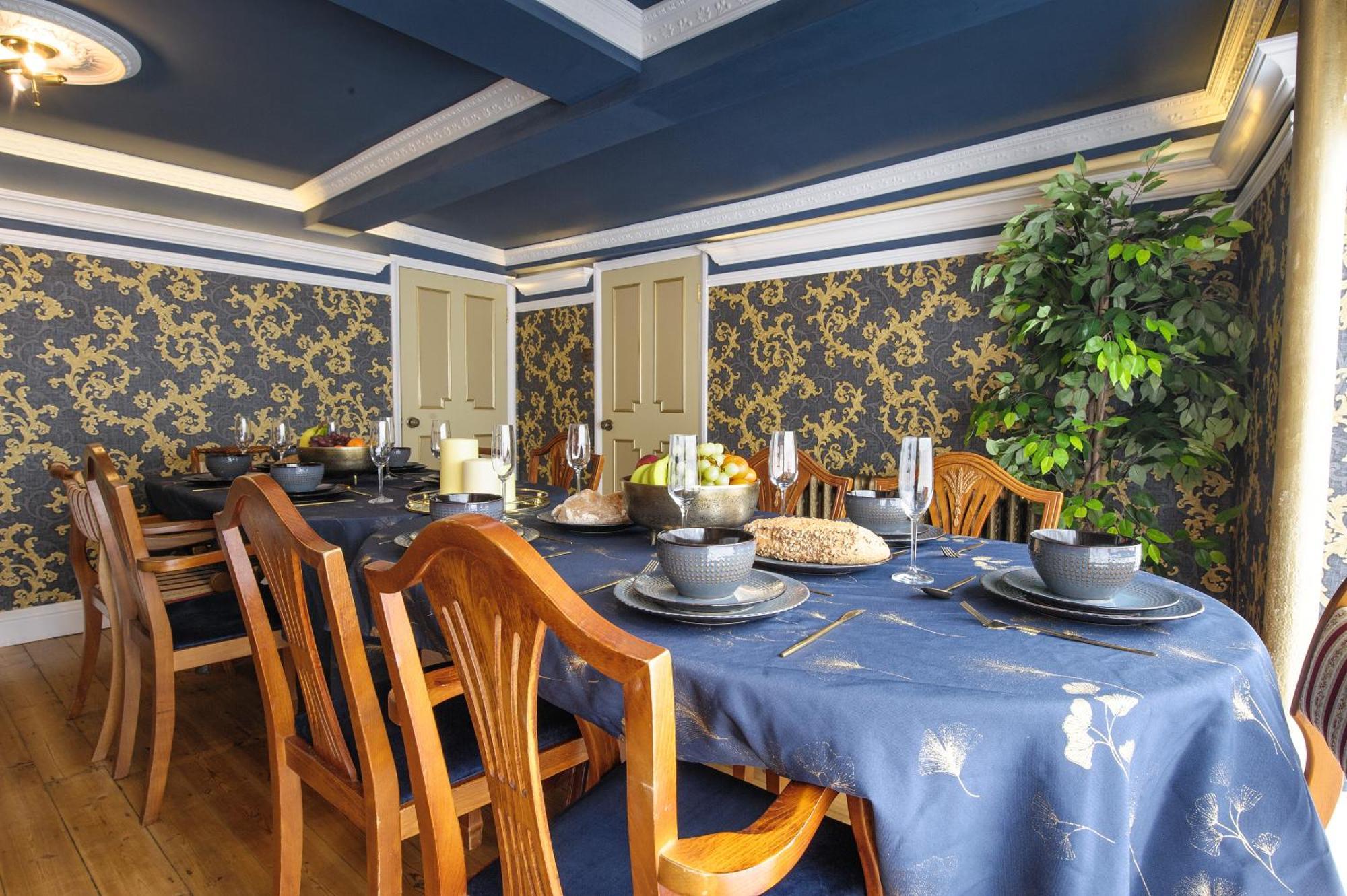 Huge Deluxe 600 Year Old Essex Manor, Hot Tub, Cinema Room, Sky Tv Saffron Walden Buitenkant foto