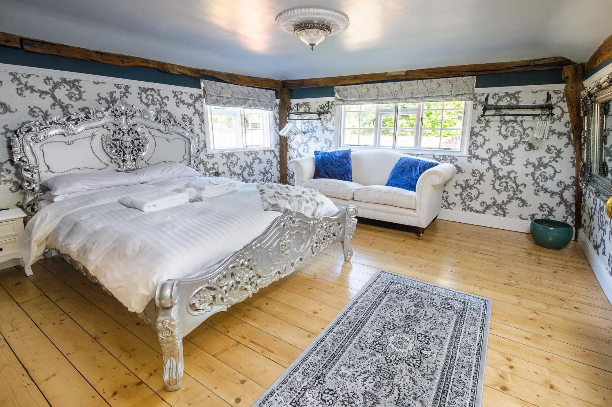 Huge Deluxe 600 Year Old Essex Manor, Hot Tub, Cinema Room, Sky Tv Saffron Walden Buitenkant foto